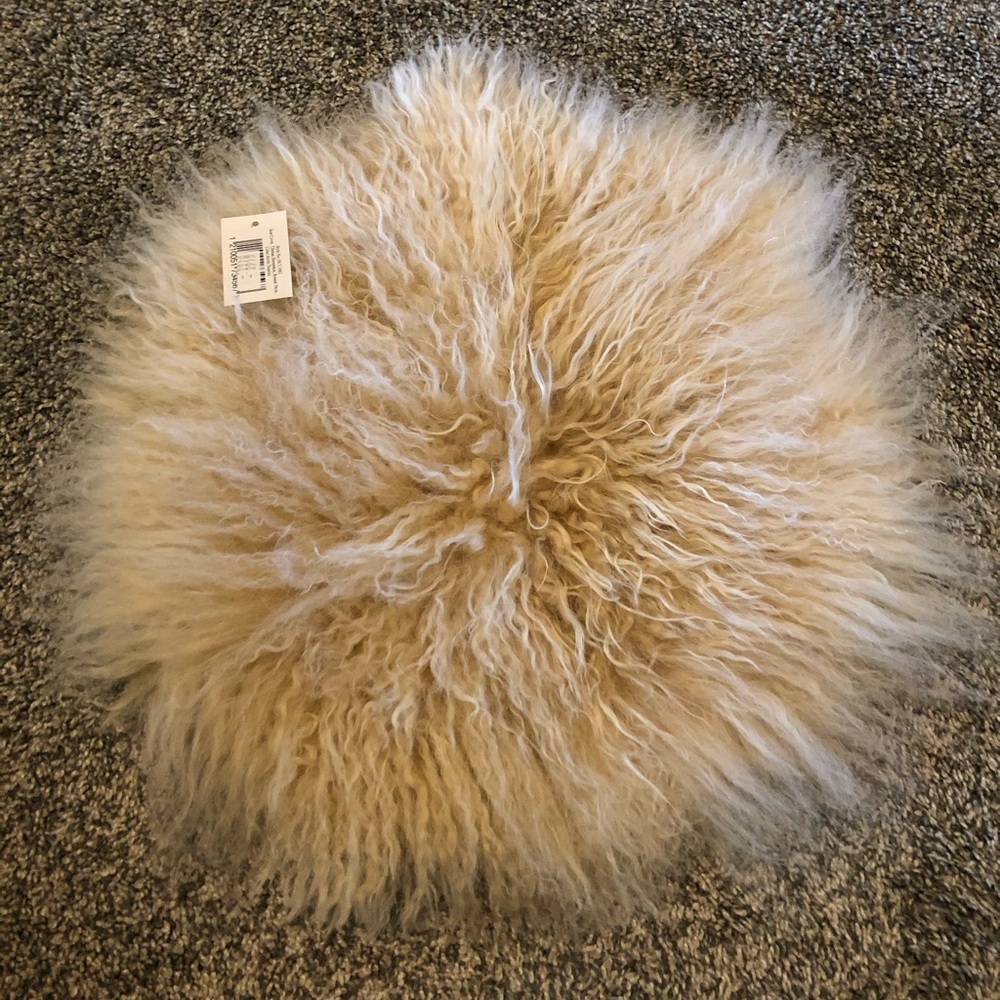 Sheepskin seat cover